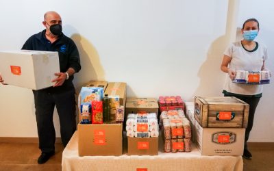 Donating Food to the Cadix Food Bank